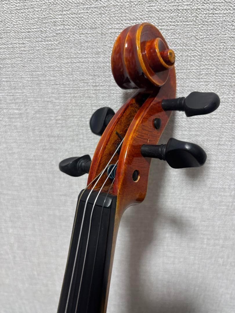 【中古良音】美品✨ 鈴木バイオリン 520 4/4 1984 肩当て付 名機