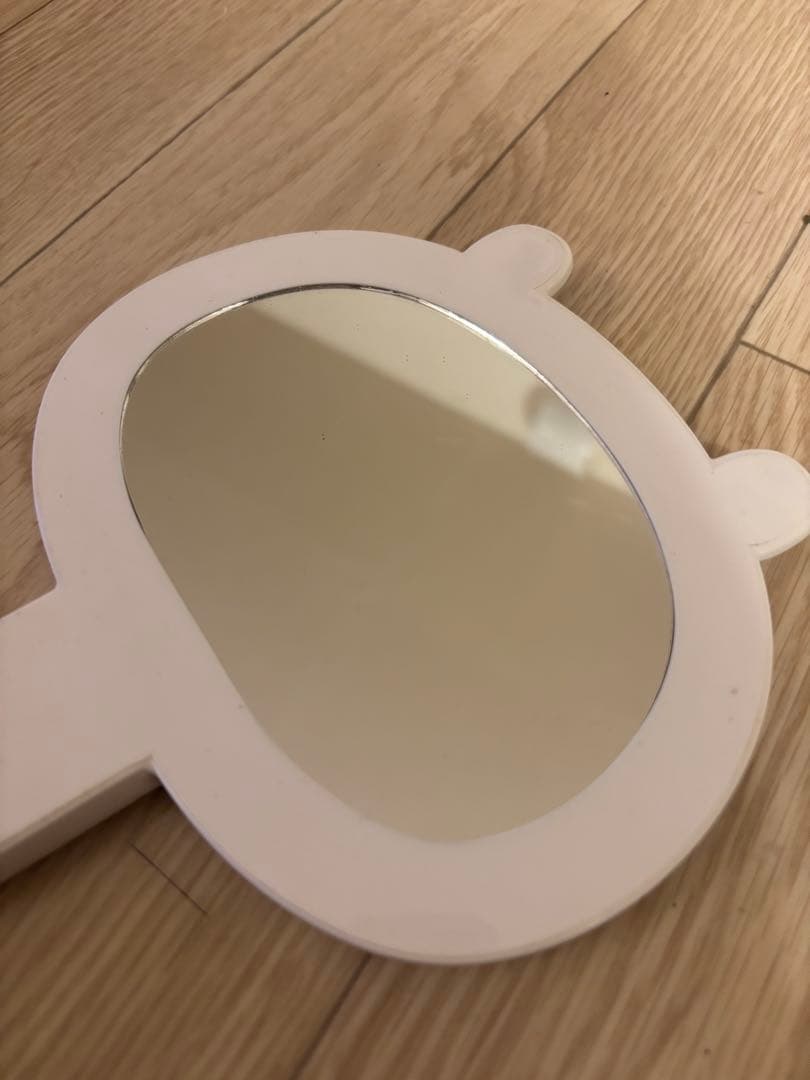 ちいかわ ダイカットハンドミラー（ちいかわ） | ちいかわマーケット