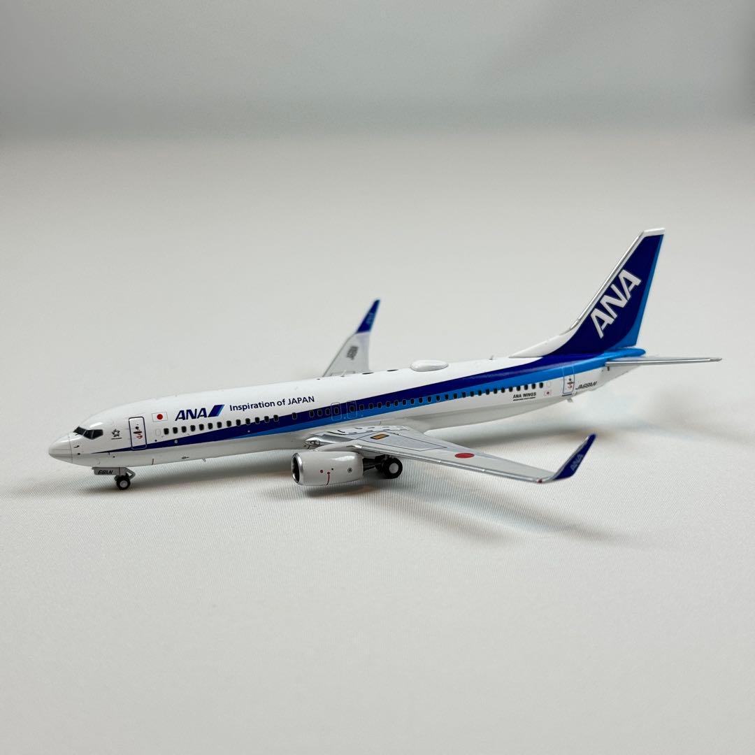 1/400 ANA B737-800 JA68AN