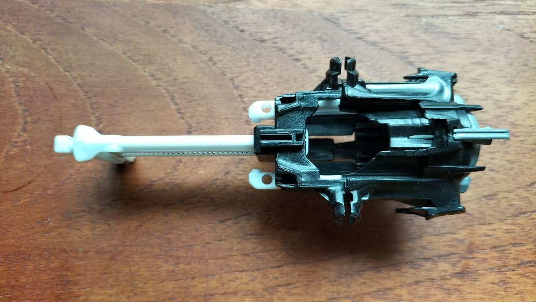 希少 クロスファイトビーダマン メタルコア 4点セット