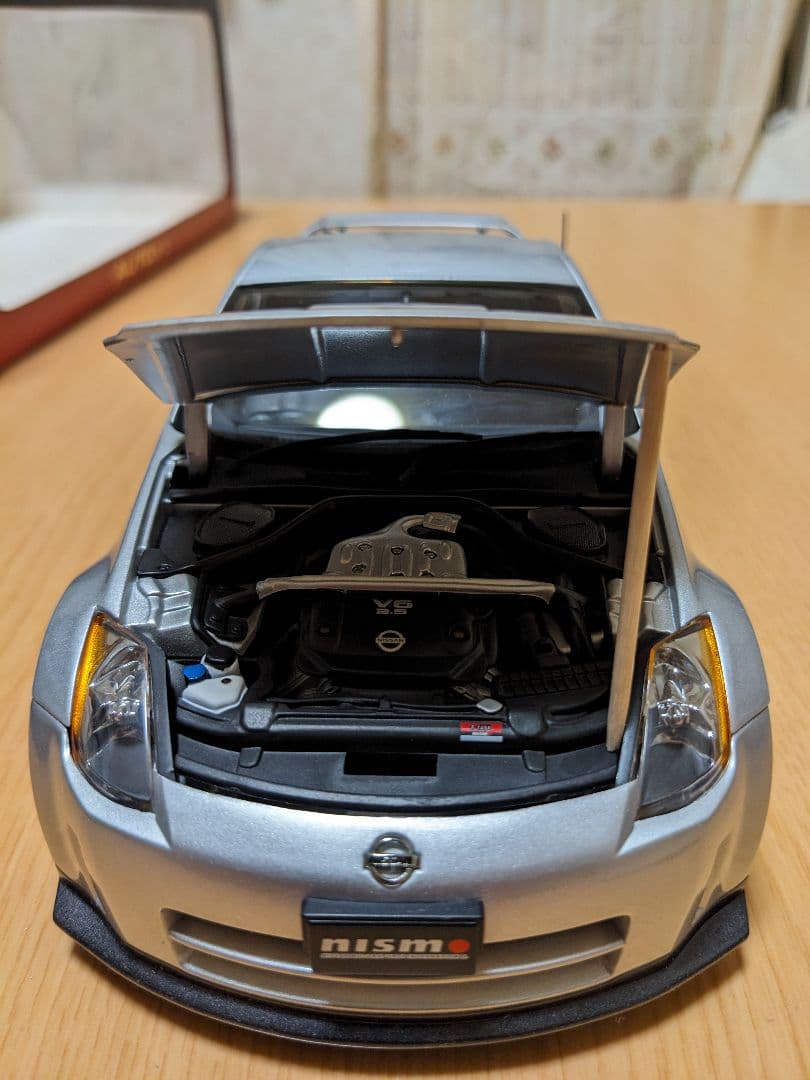 オートアート1/18　ニスモ フェアレディZ　Sチューン