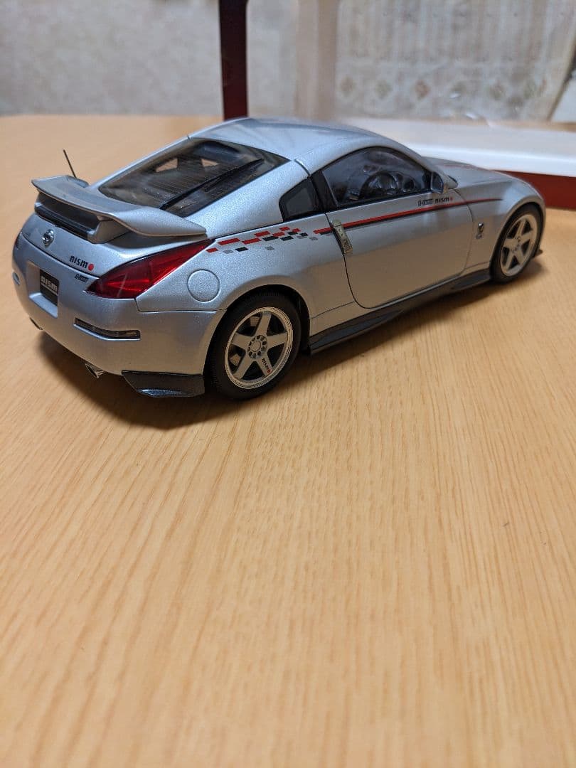 オートアート1/18　ニスモ フェアレディZ　Sチューン