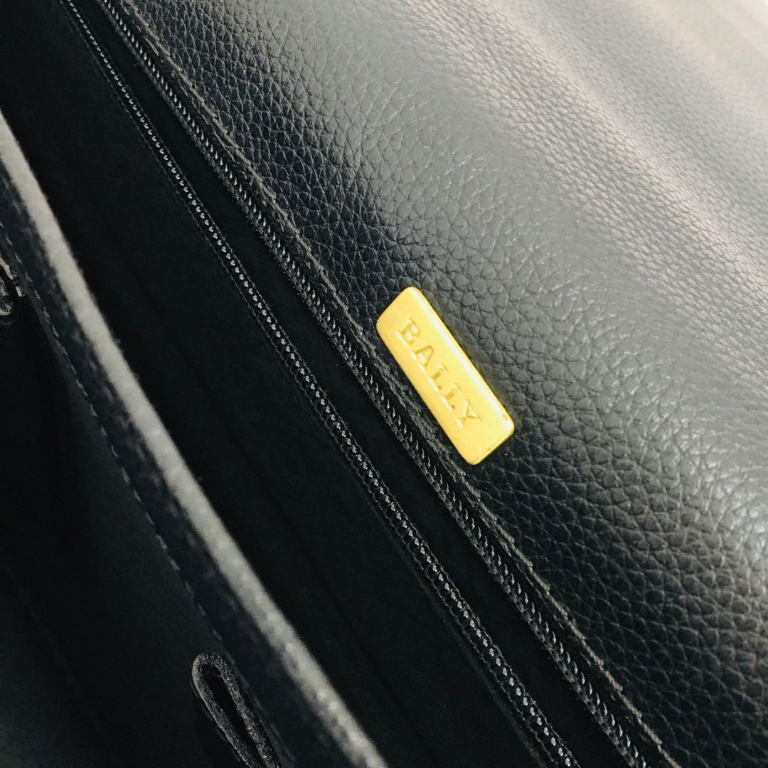 バリー BALLY ビジネスバッグ ブリーフケース レザー ダイヤルキー 中古品