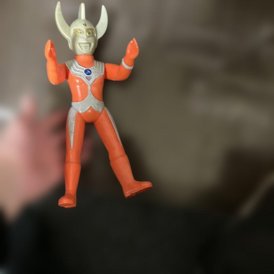 ウルトラマンタロウ★BULLMARK★相当高額も★助言ください。