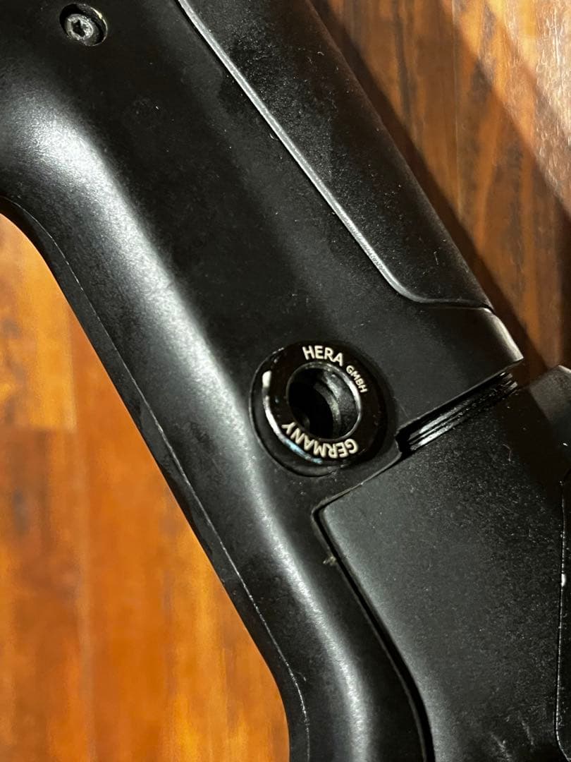 HERA ARMSストック