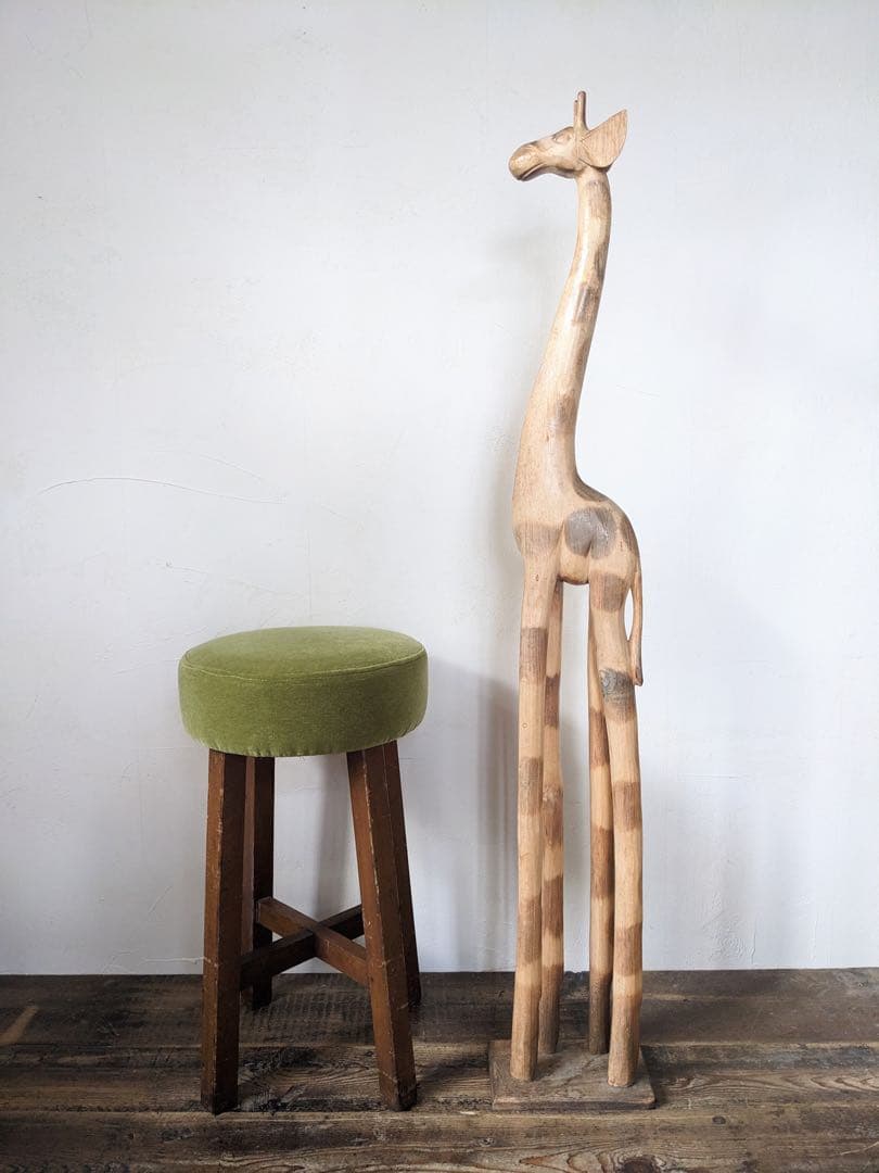 グリーンのファブリックスツール　木製脚付き　布製