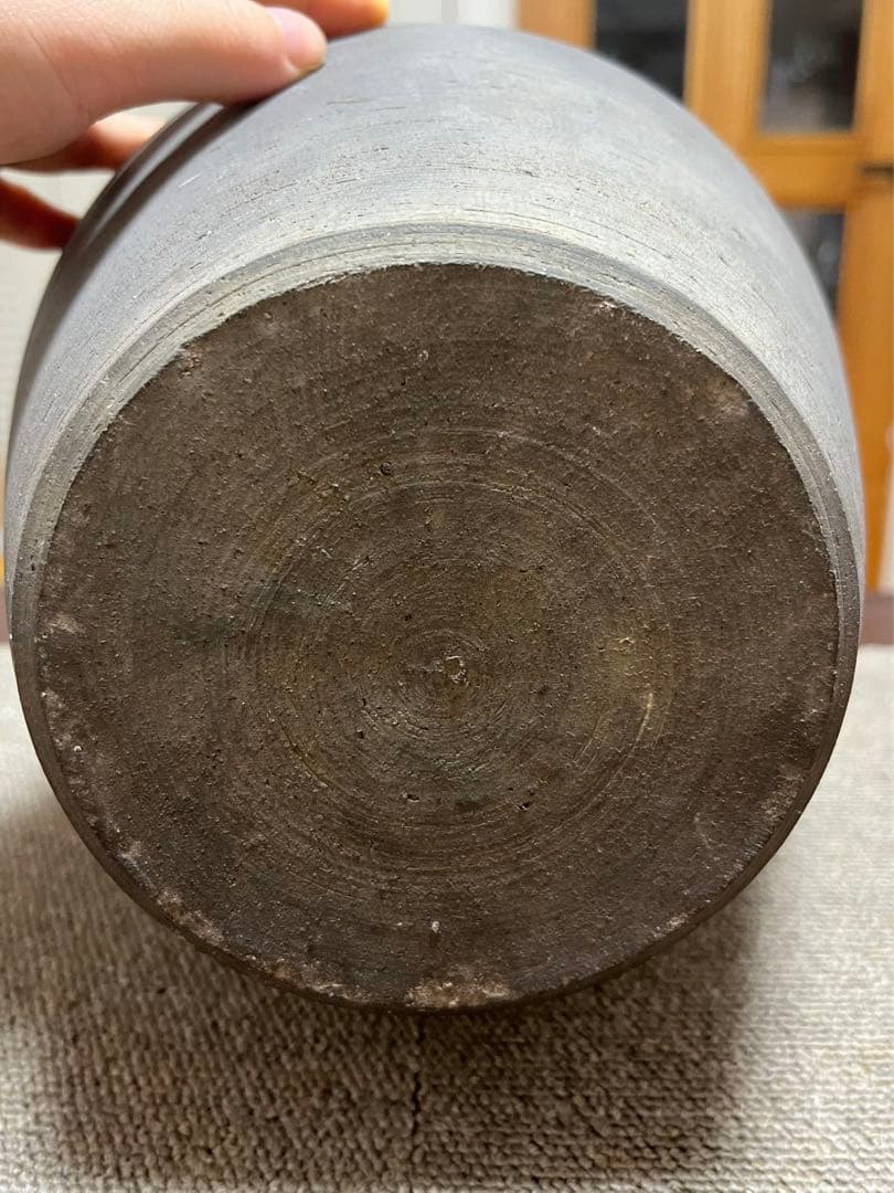 中国　古美術 黒陶 古代朝鮮 高台付壺 祭器 旧蔵品　花印嵌文