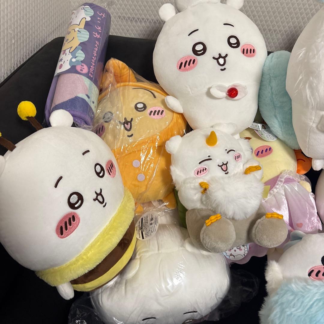 タグ付き　ちいかわ　ぬいぐるみ　まとめ売り　大量　140サイズ2箱分！　グッズ