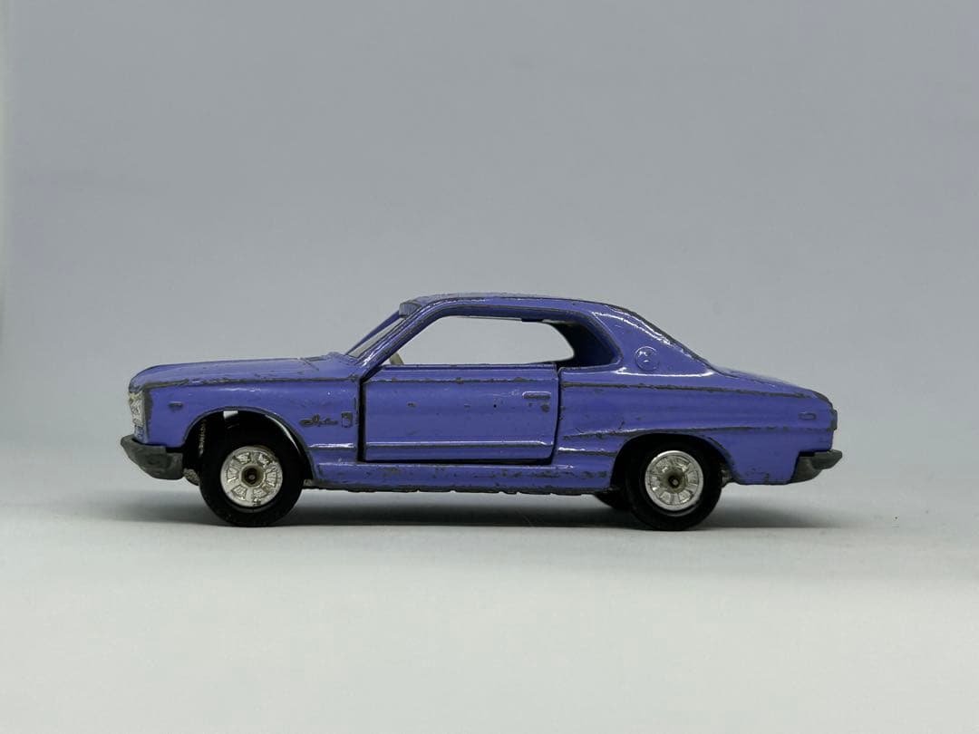 トミカ No.20 ニッサン スカイライン 2000GT 黒箱 日本製 1D