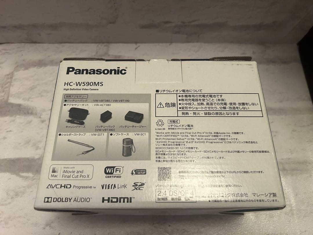 【新品未使用】【展示品】パナソニック　HC-W590MS 64GB