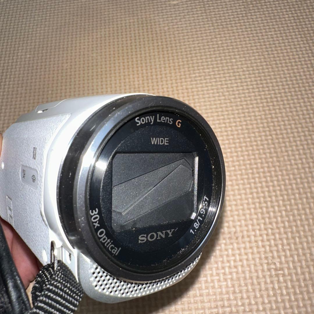 SONY HDR-CX680 ホワイト　美品　これからのシーズンにぴったり。