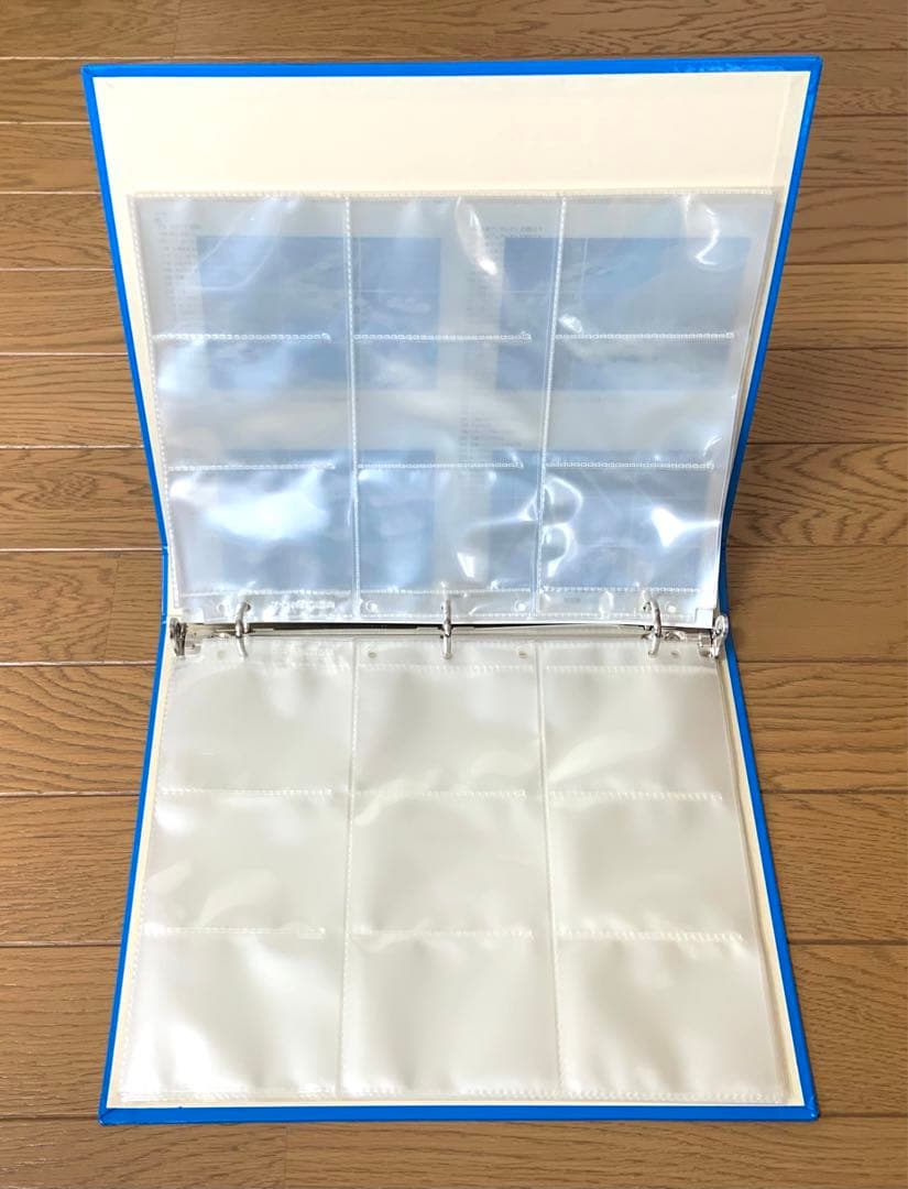 トミカ トレーディングカード 専用バインダー