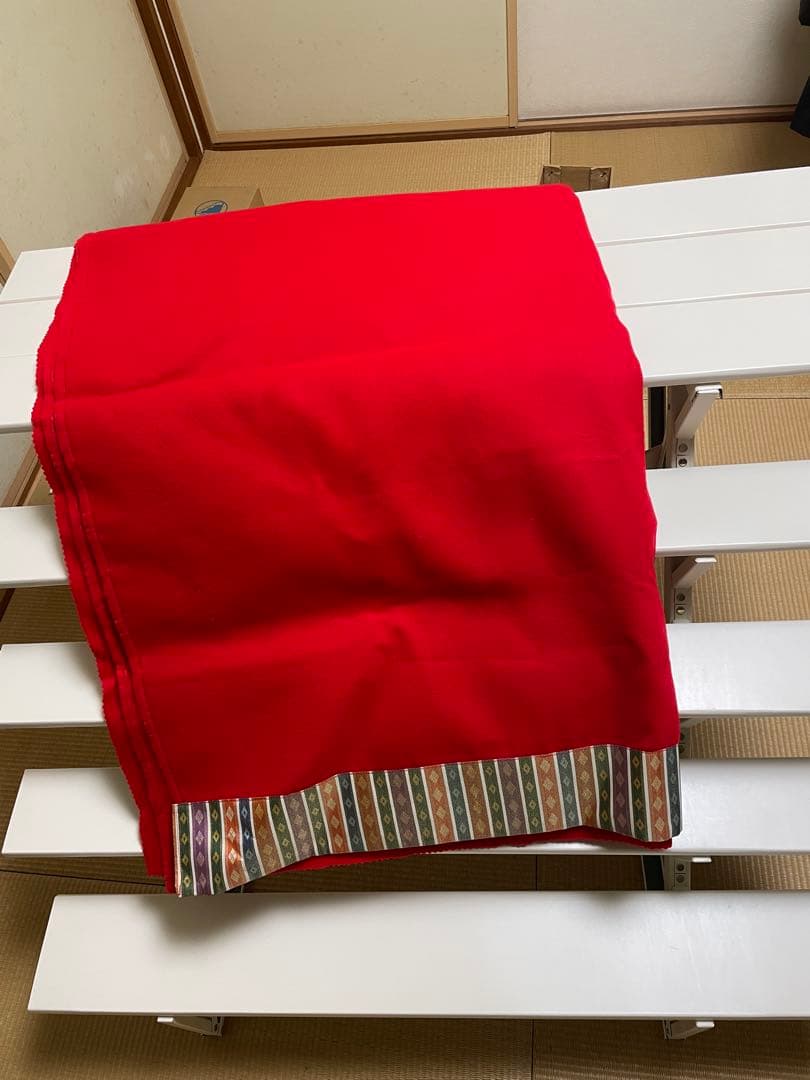 スチール製　おひな段 5段　ホワイト