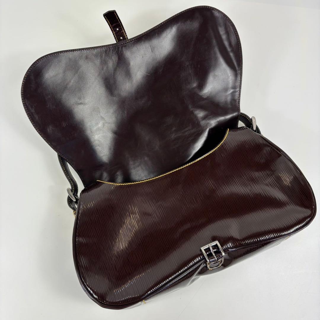 プラダ　PRADA ワンショルダーバッグ　ホーボー　ナイロン　トライアングルロゴ