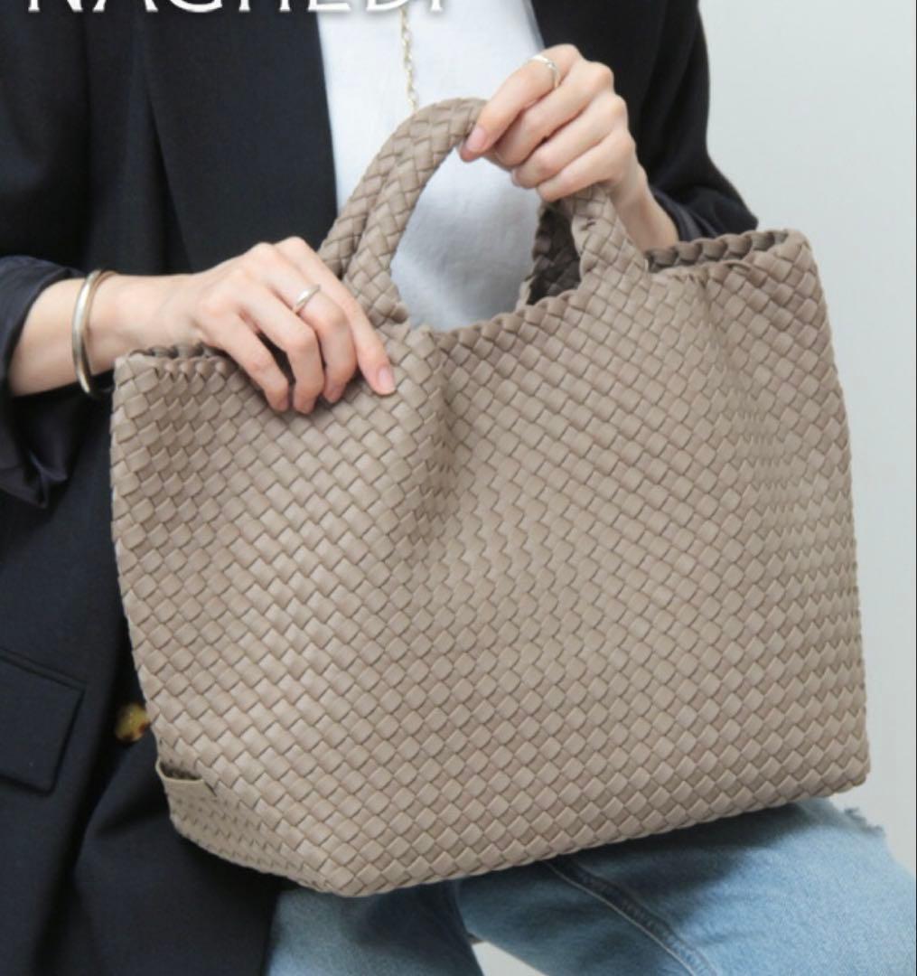 NAGHEDI トートバッグ ナゲディ M 美品 カシミヤ ミディアム