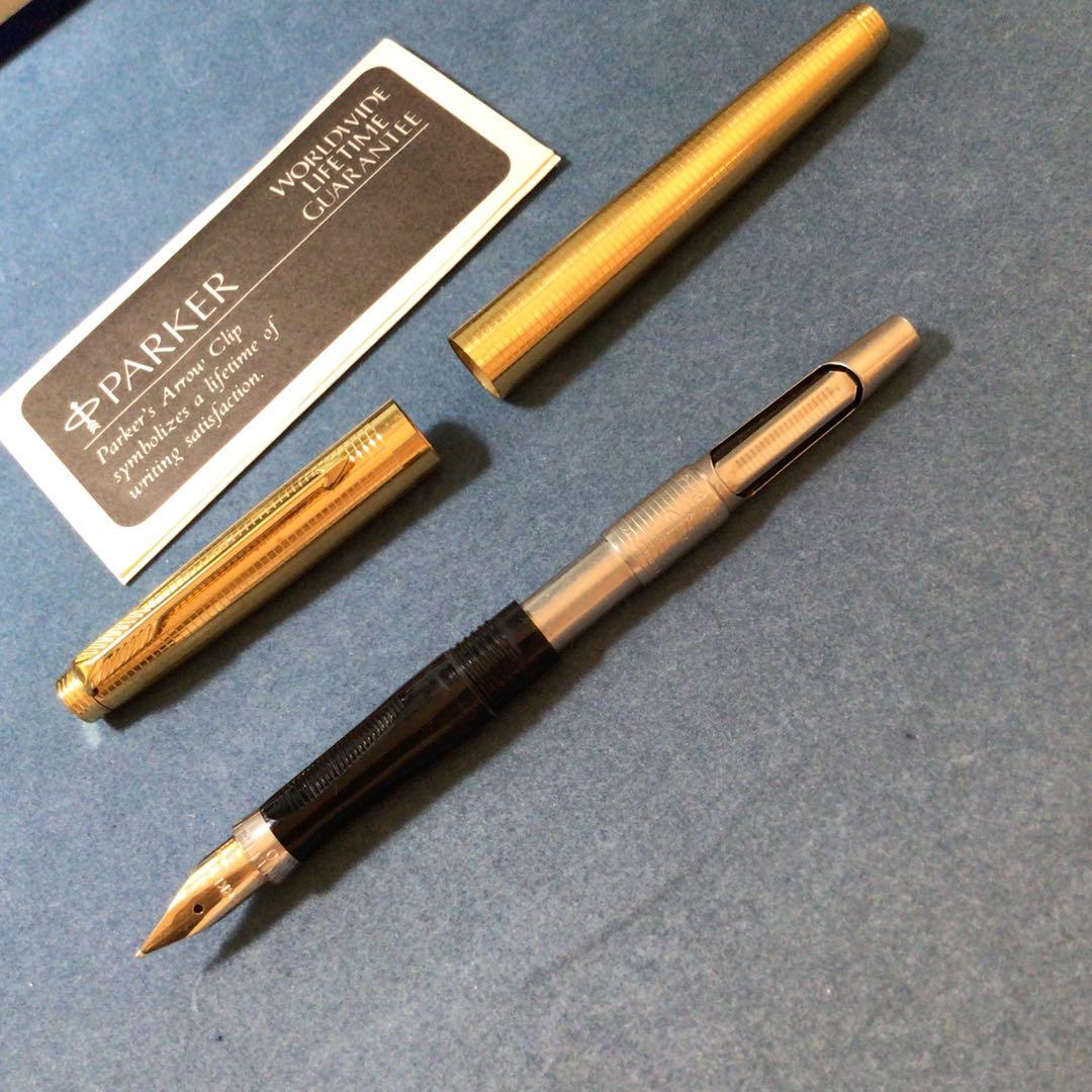 値下げ‼︎ 初期型パーカー75 万年筆 ゴールドシズレ14K張 0ポイント F