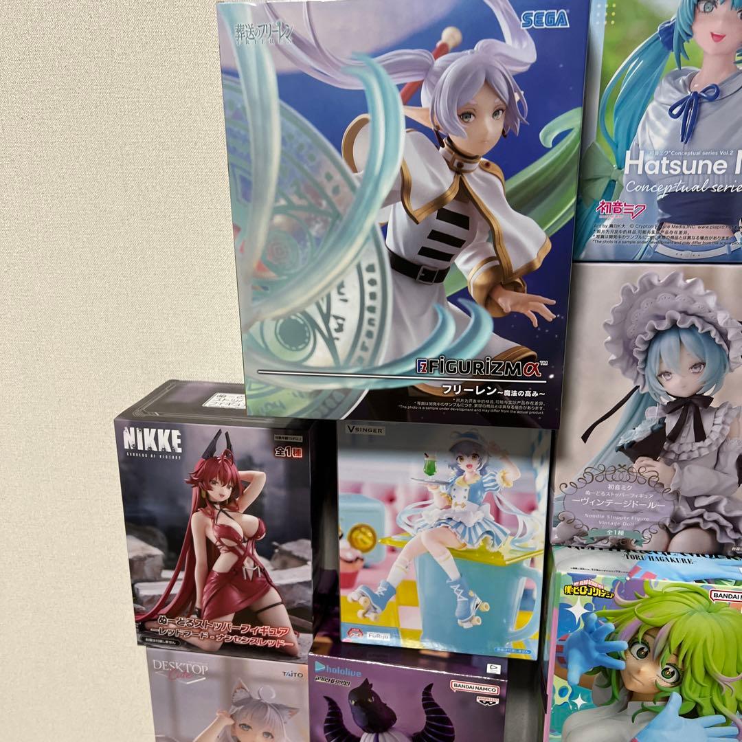 新品未開封 美少女フィギュア 23個‼️