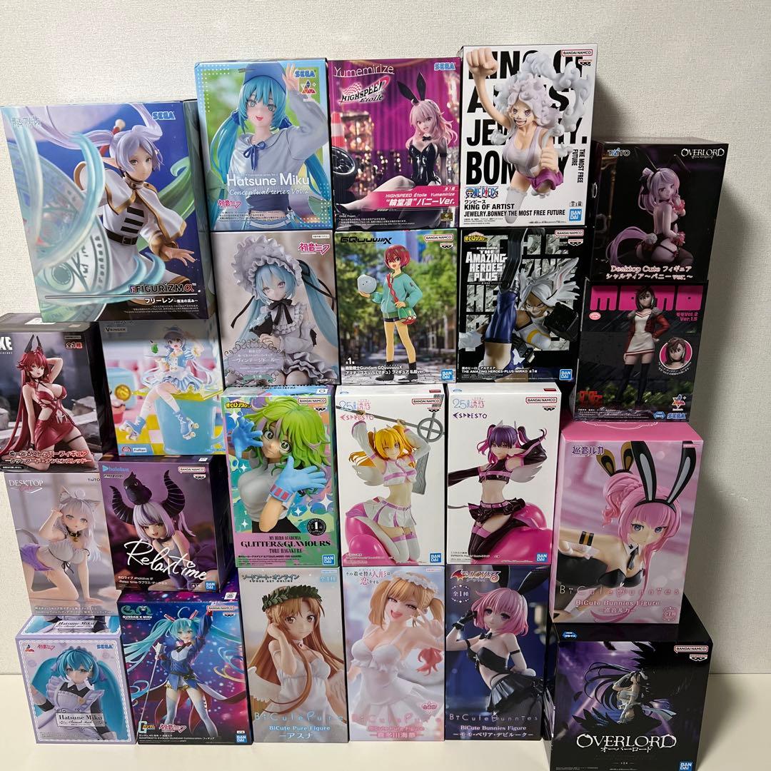 新品未開封 美少女フィギュア 23個‼️