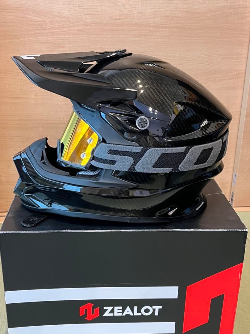 ZEALOT ジーロット　マッドジャンパー2 カーボンハイブリッド