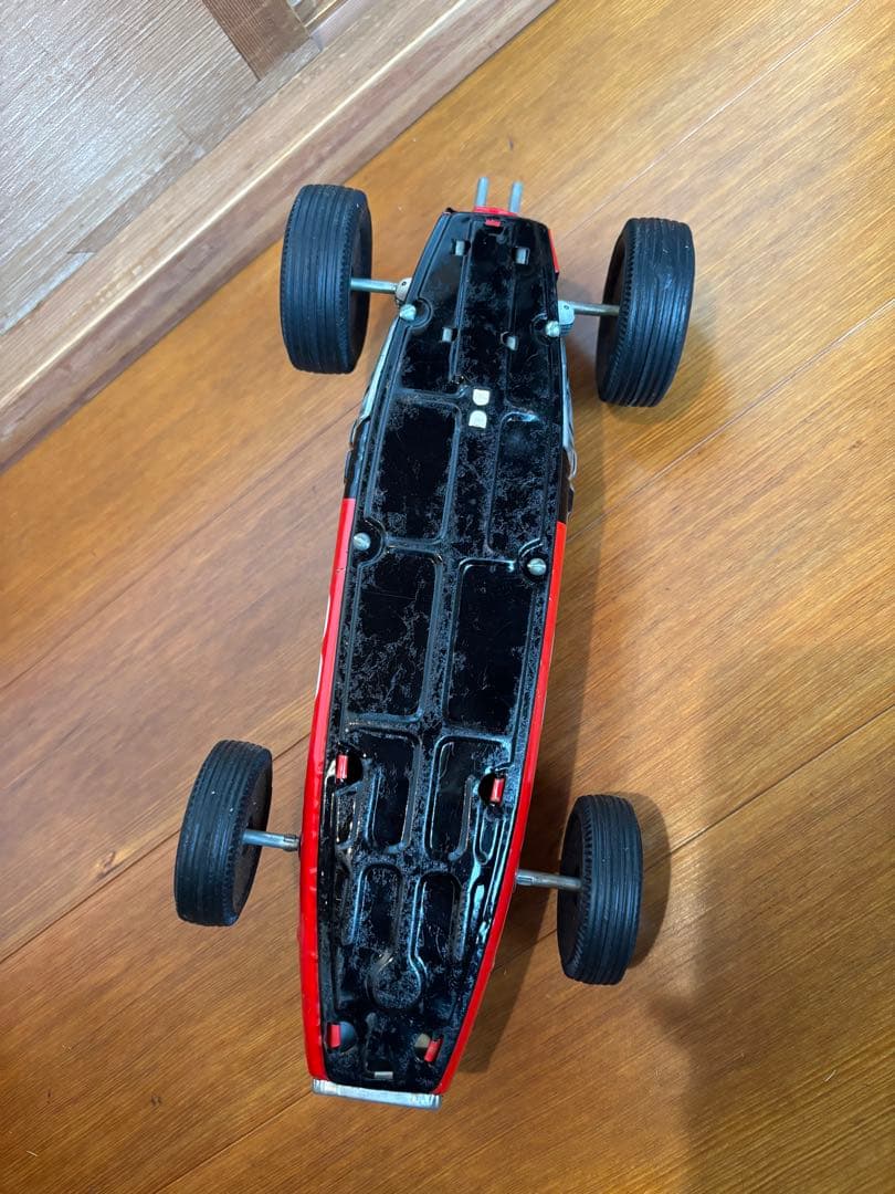 ミニカー FRICTION MOTOR WITH ROARING Ferrari F-1