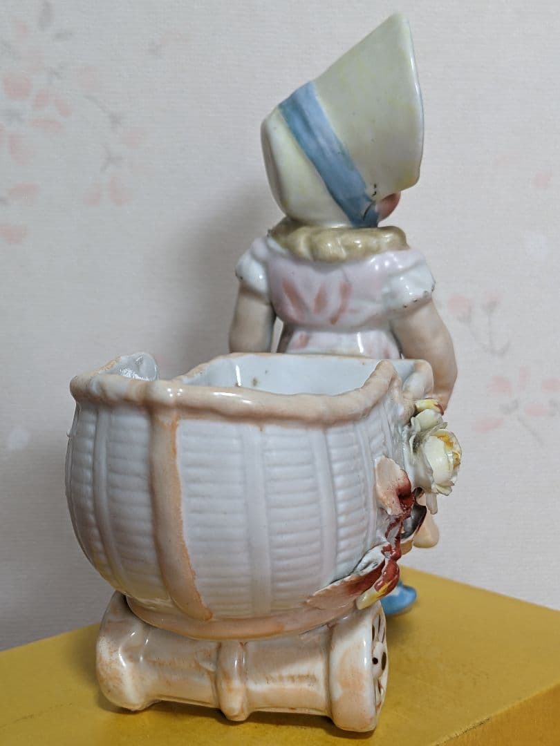 ♦明治時代 アールヌーボー 西洋アンティーク 陶磁器人形 宝石箱 骨董品