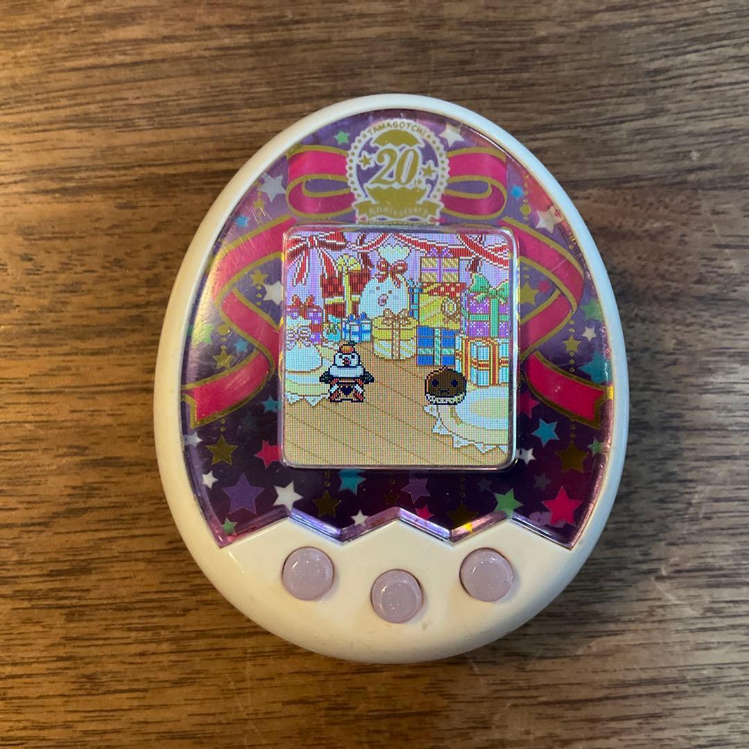 たまごっちみくす 20th Anniversary ロイヤルピンク　たまごっち