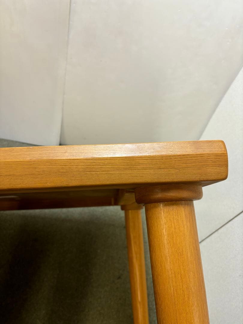 ② 165サイズ　変形P型　ダイニングテーブル　タモ無垢材