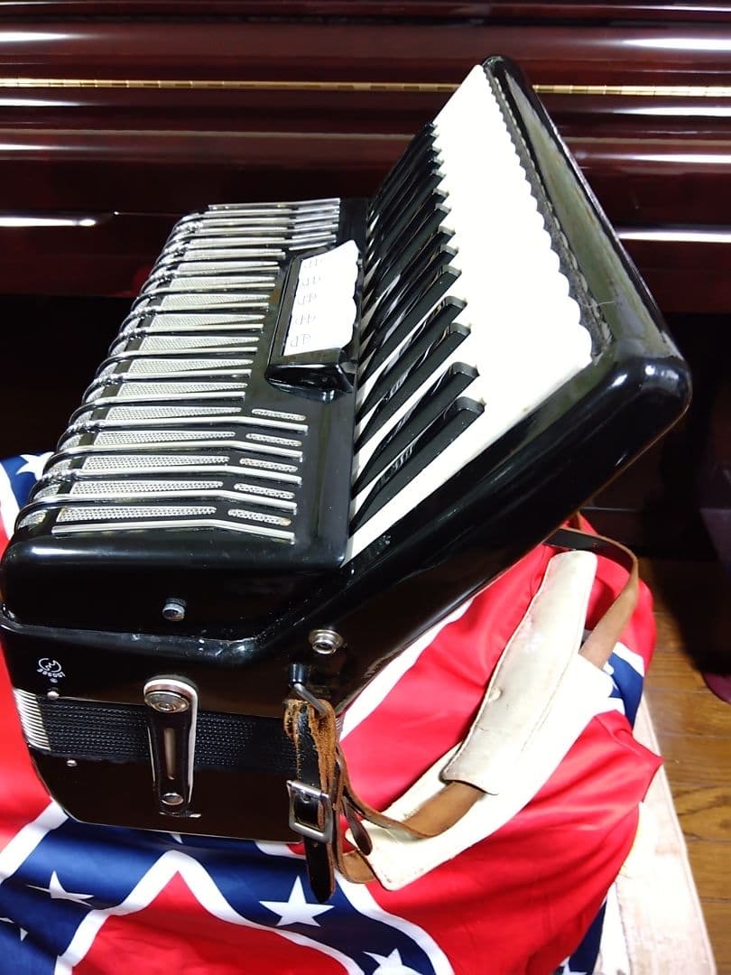 動作品】YAMAHA 〈YA-80〉 アコーディオン 独奏用最高級モデル 2025年