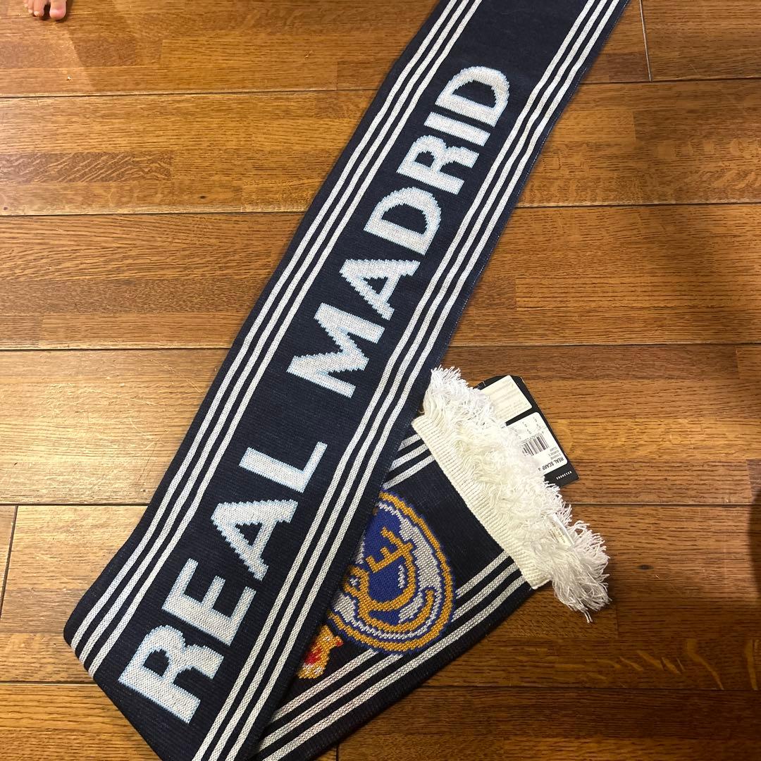 希少 タオルマフラー レアル・マドリード タグ付き サッカーマフラー