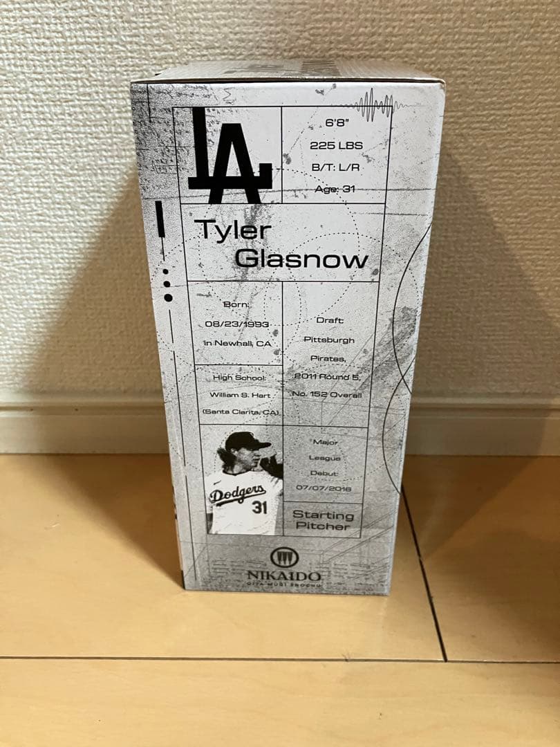タイラー・グラスノー ボブルヘッド人形 Los Angeles Dodgers