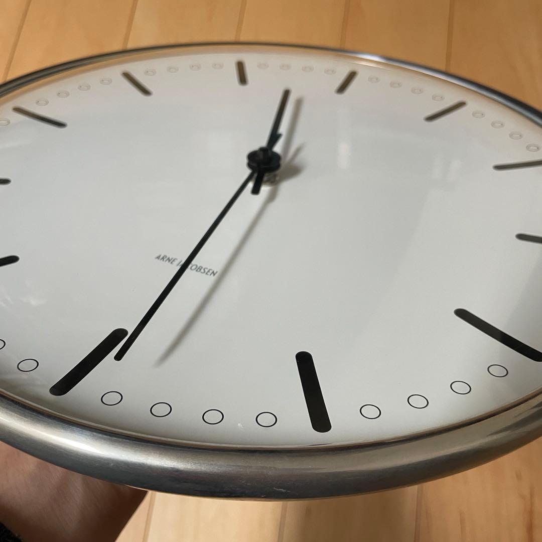 アルネヤコブセン　壁掛け時計　29cm