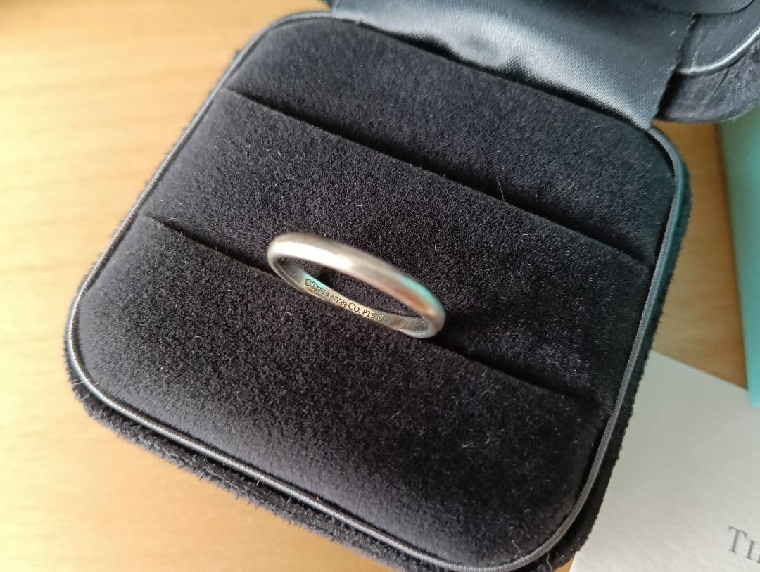 【9号】【Pt950】Tiffany & Co. シルバーリング　リングピロー付