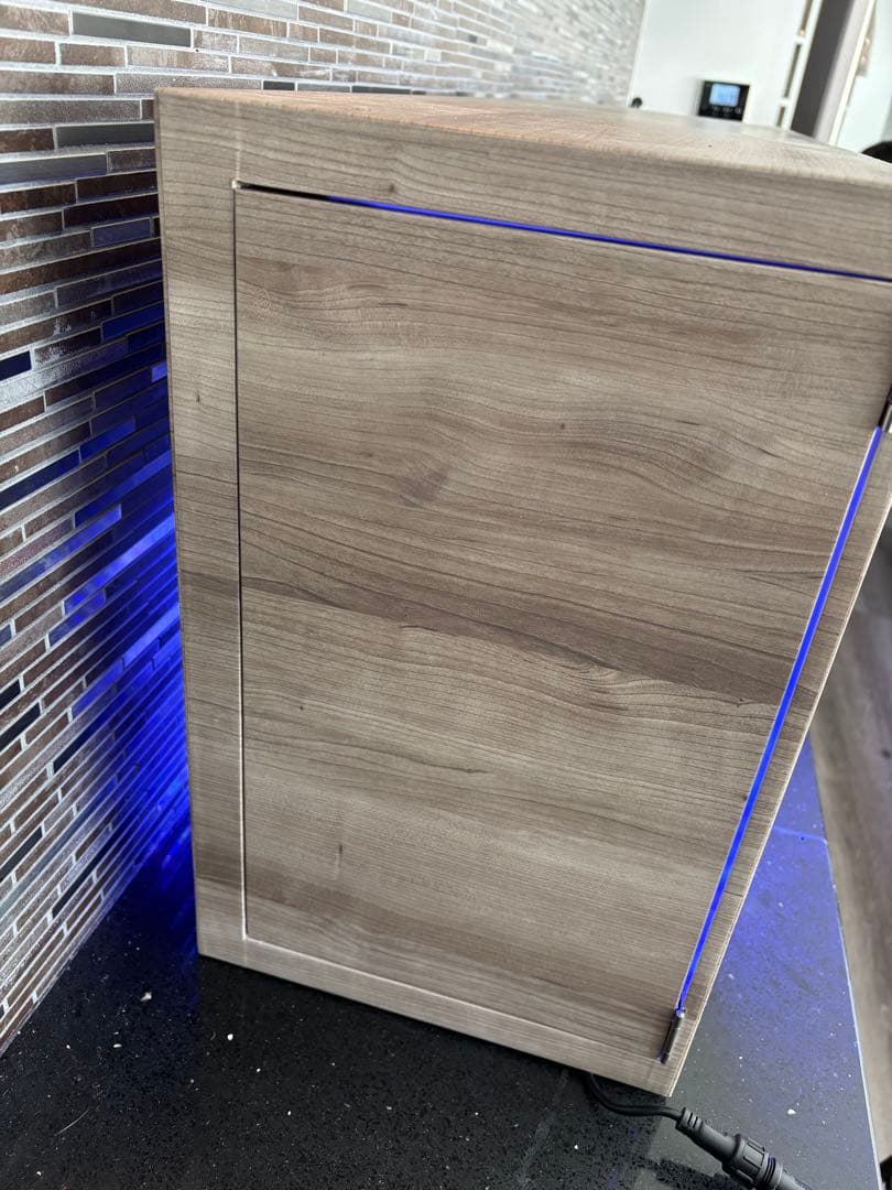 90㎝水槽 スリム水槽 オーダーメイド フード付 海水魚水槽 珊瑚 LEDセット