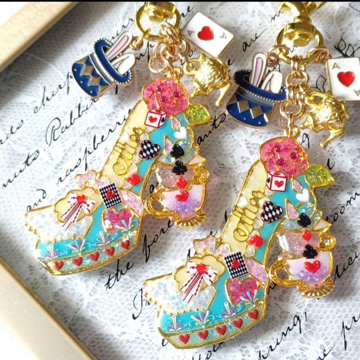 ♡プリンセス♡ハイヒール　アリス&うさぎ　他レジンキーホルダー計8点