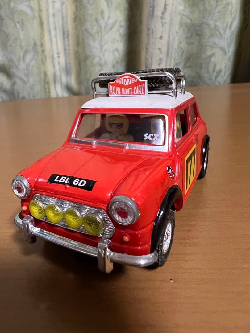 ミニクーパー スロットカー マシーン