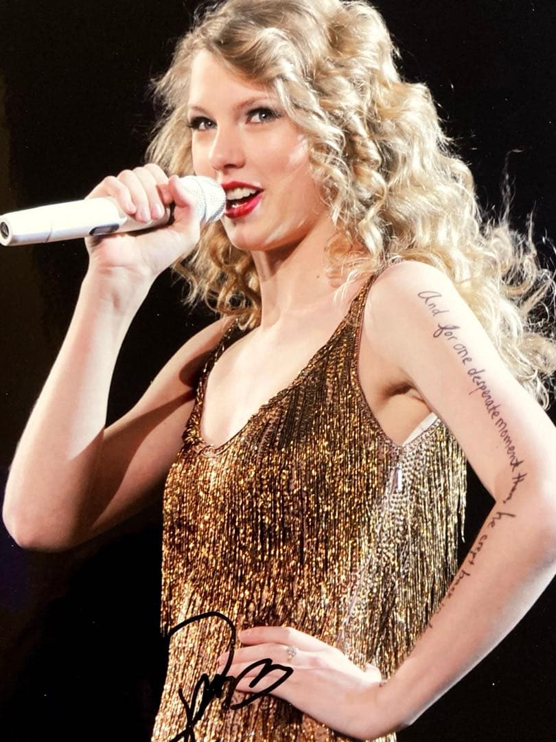テイラー・スウィフト直筆サイン入り超 特大写真… 直筆サイン入り写真」が当たる抽選キャンペーン緊急開催‼ - テイラー