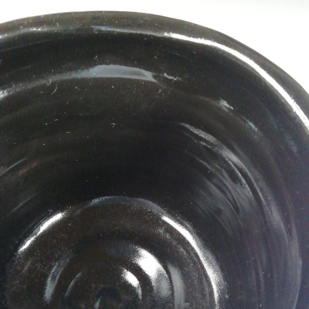 W21 茶碗 『黒織部 筒茶碗』『萌黄窯 遠山美恵子 作』 共箱 抹茶碗