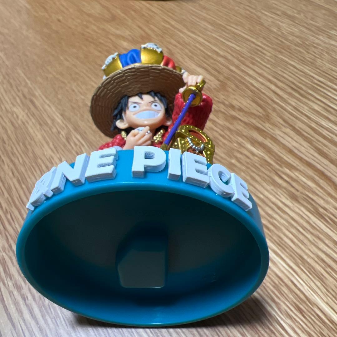 ONE PIECE BaseShop ルフィ フィギュア