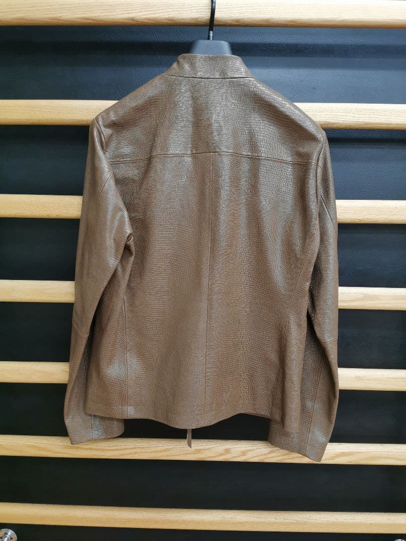 EPOCA PRIMA COLLECTION 型押しシングルライダースブルゾン