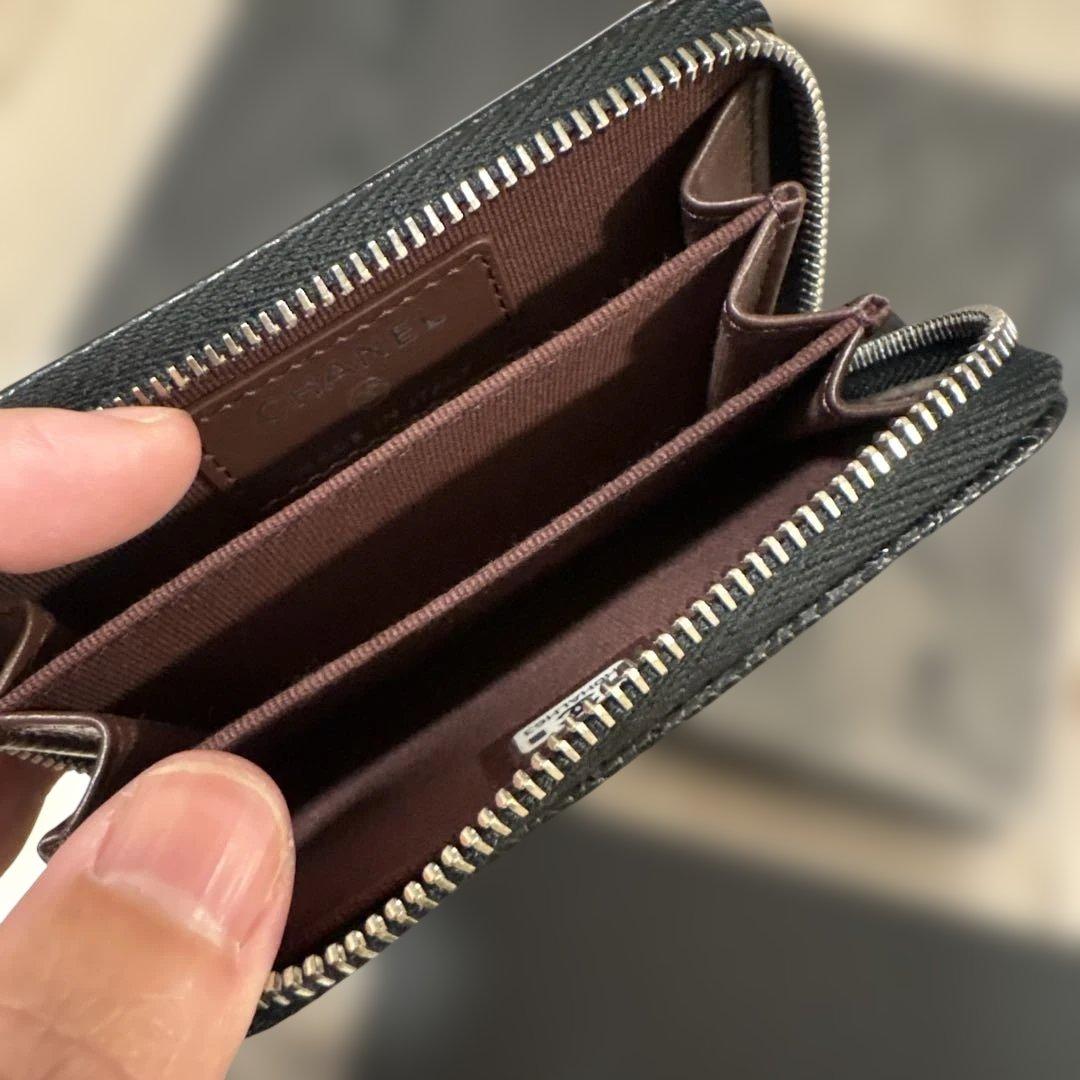 CHANEL ブラック レザー ケース