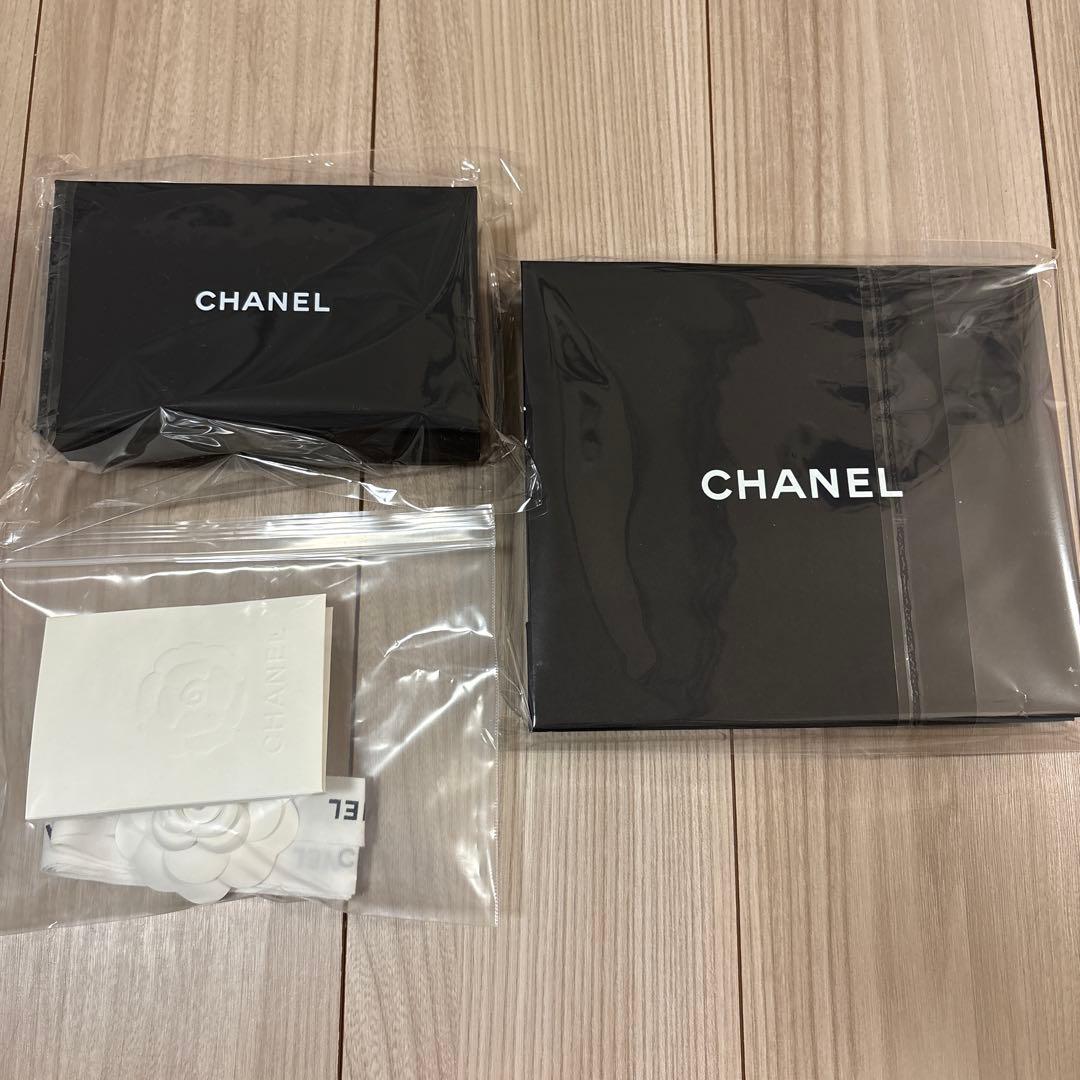 CHANEL ブラック レザー ケース