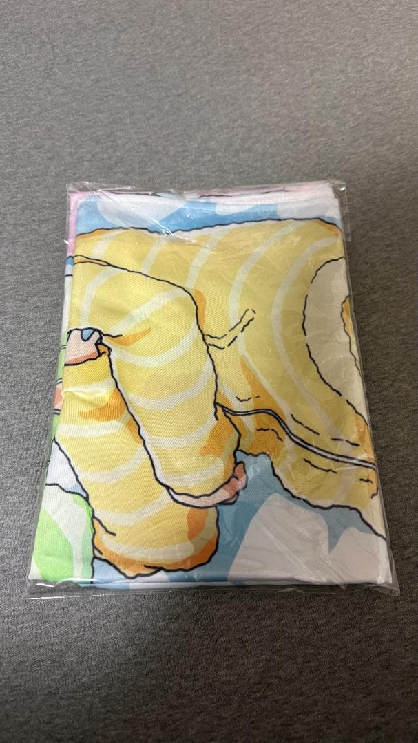 宇宙よりも遠い場所」Amazon全巻購入特典B1布ポスター - メルカリ