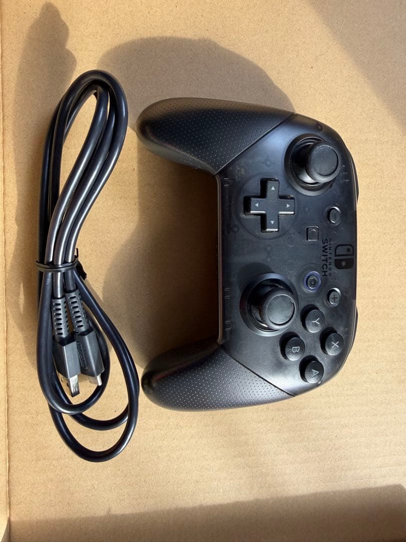 Nintendo Switch 本体+ Proコントローラー +キャリングケース