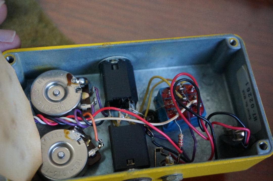 MXR Distortion＋ 1987年製　改造？　LED白