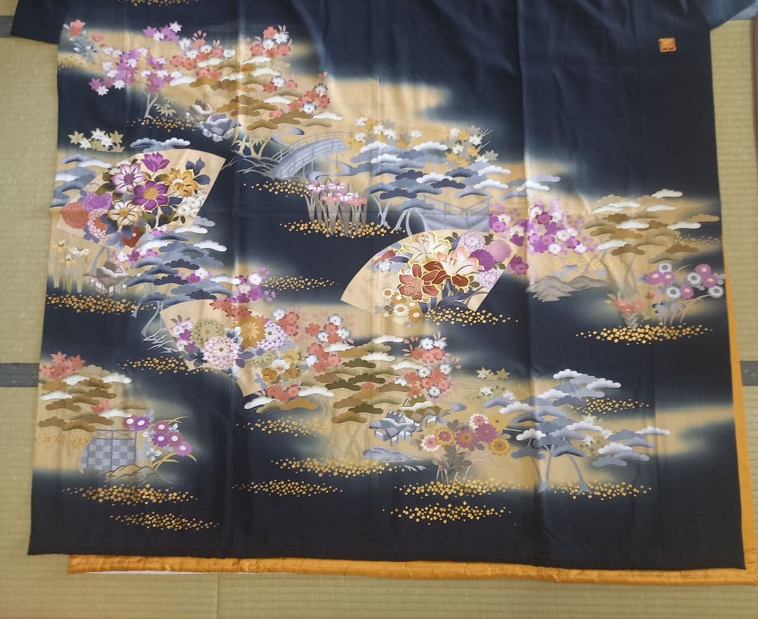 値下げ】黒引き振袖 友禅 秋山章 丸章