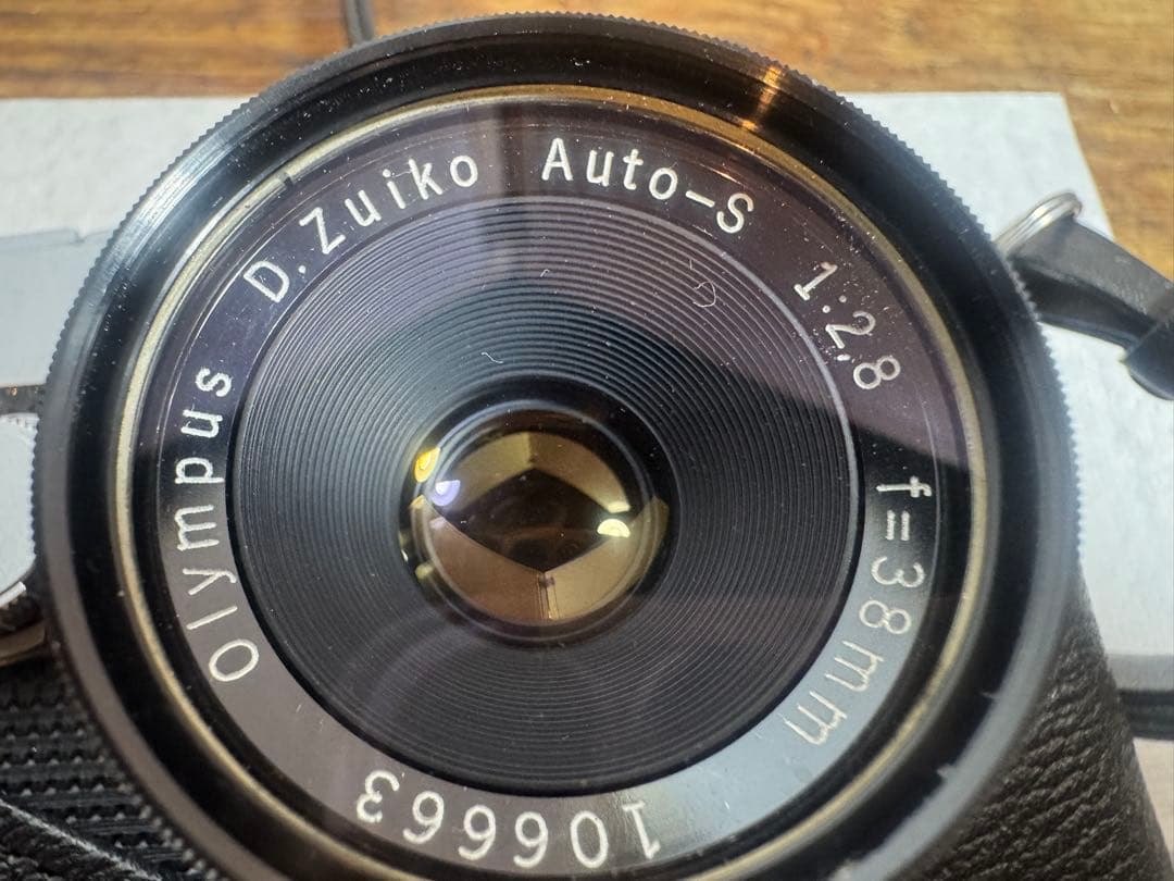 OLYMPUS PEN-F D.Zuiko 38mm f2.8 美品