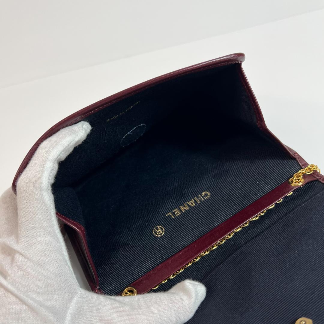 シャネル マトラッセ ショルダーバッグ 赤 ボルド ゴールド金具 MBZ083