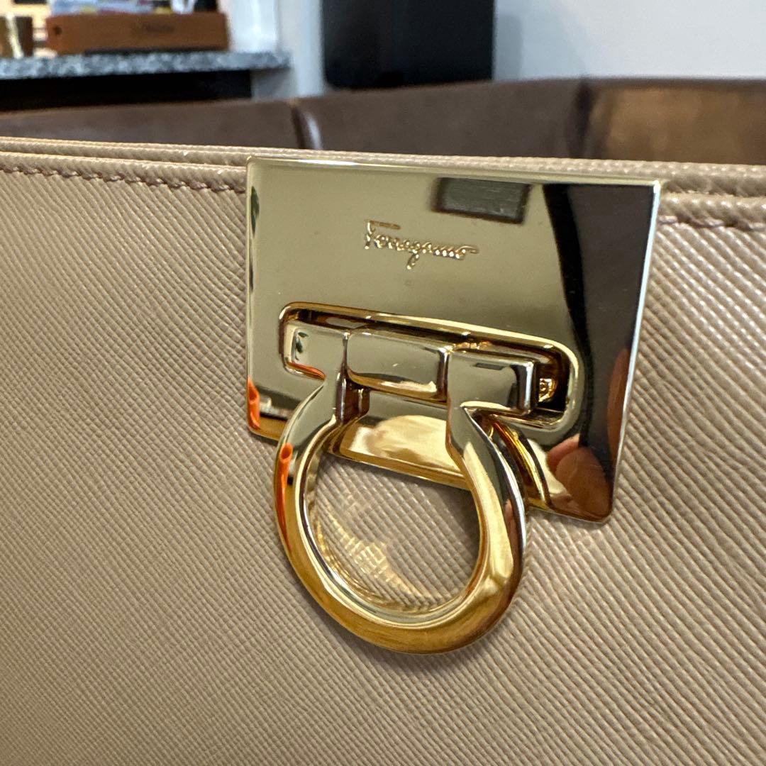 ♡maーlo♡ サルバトーレフェラガモ　バッグ　BA-21 8753