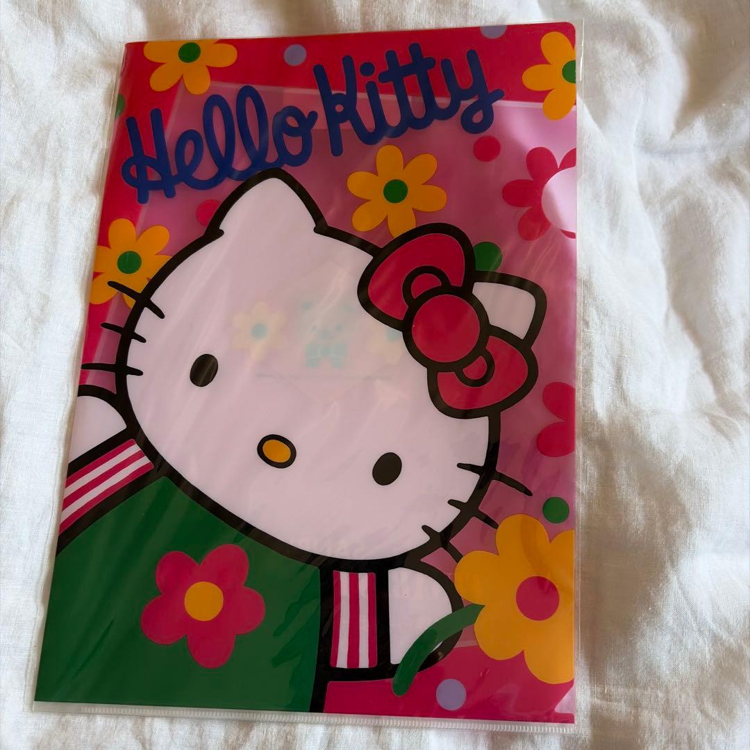 平成レトロ ハローキティ クリアファイル サンリオ - メルカリ
