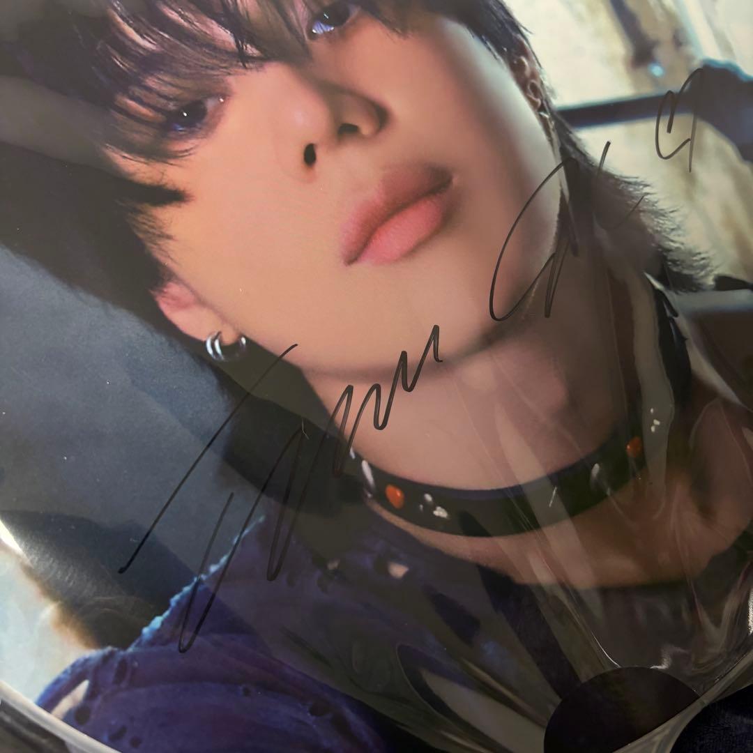 TAEMIN Veil サイン